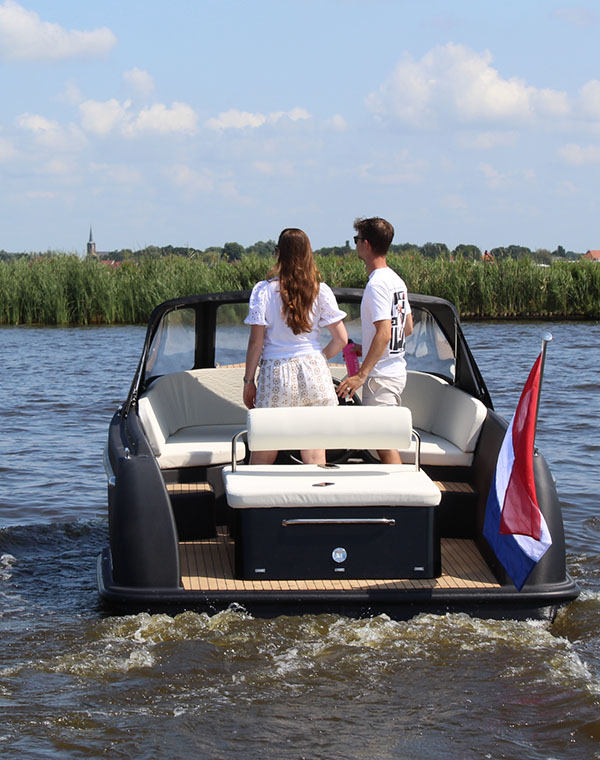 Sneek-in-Water_IMPACD_570