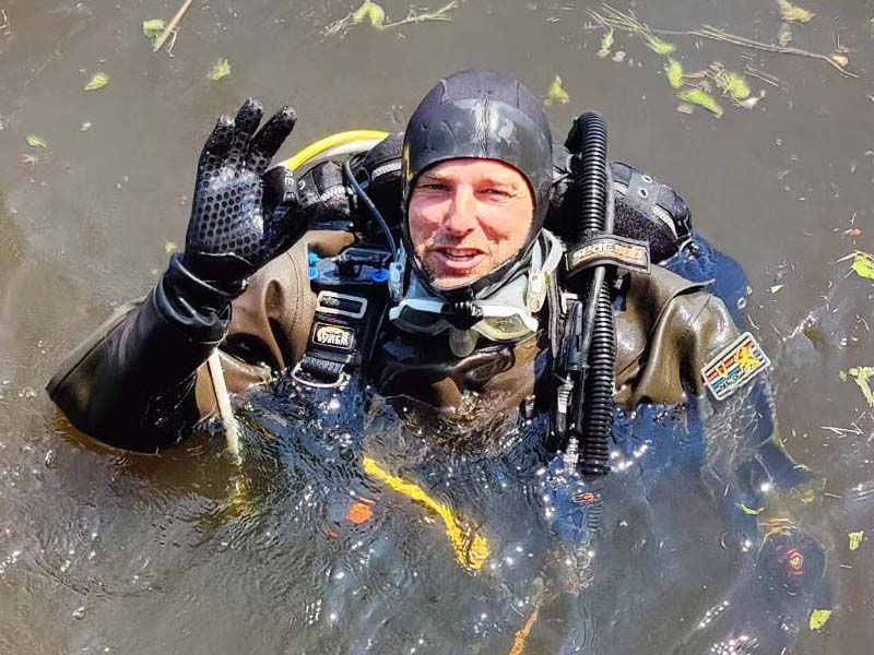 recovery-divers